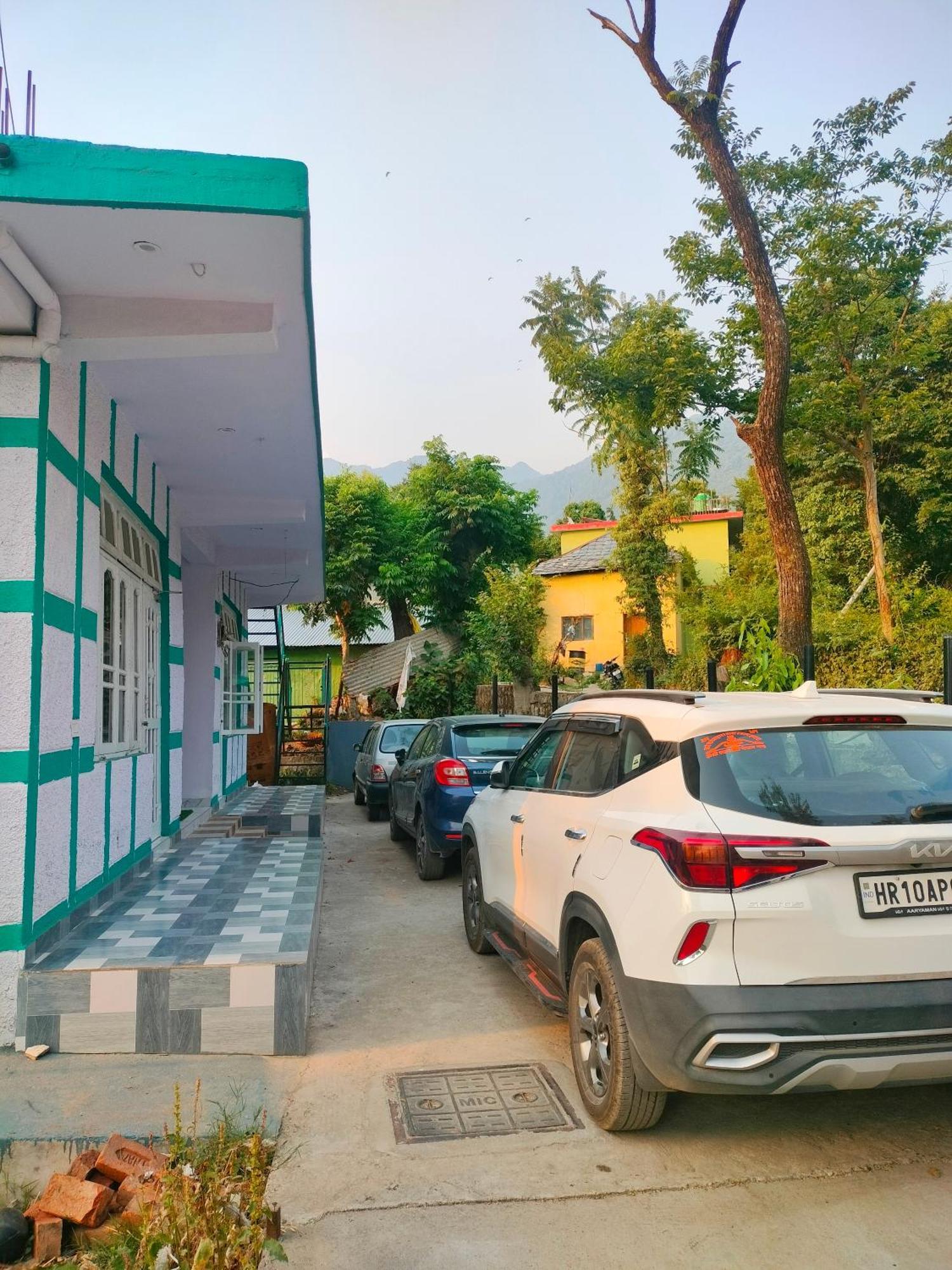 Baseraa Bir - 4Bhk Home Εξωτερικό φωτογραφία